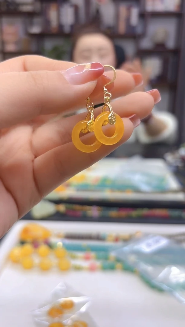 【闪购商品】翡翠耳饰14K金镶嵌耳勾E360