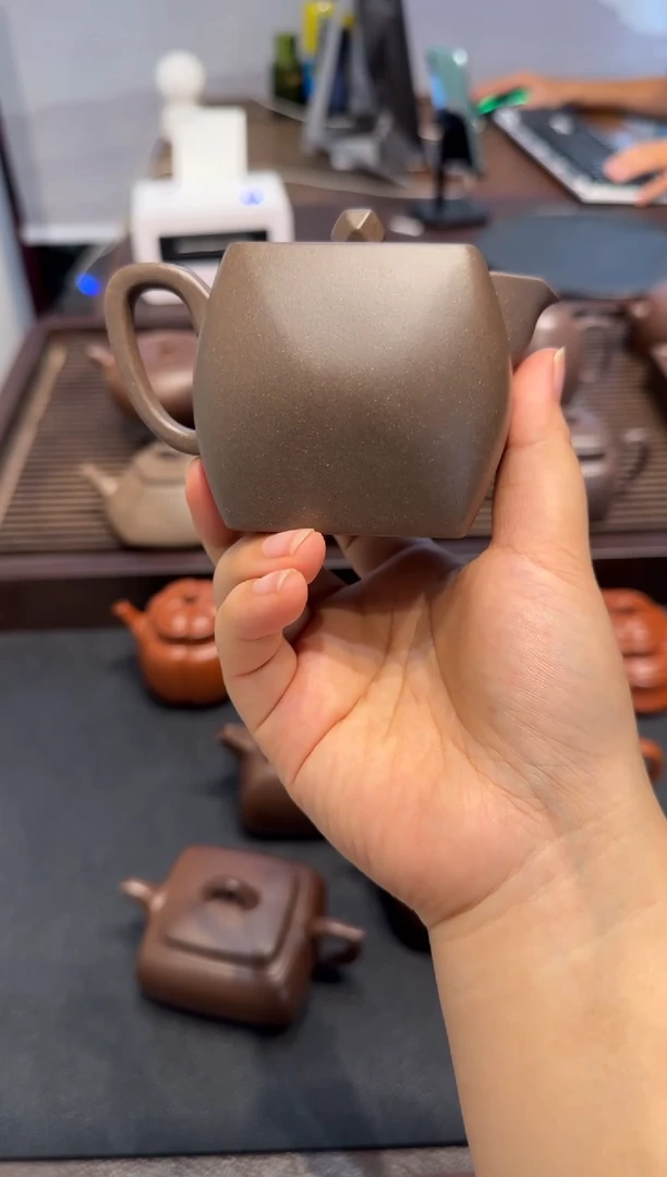 茶壶紫砂富*兔隐正 紫砂壶