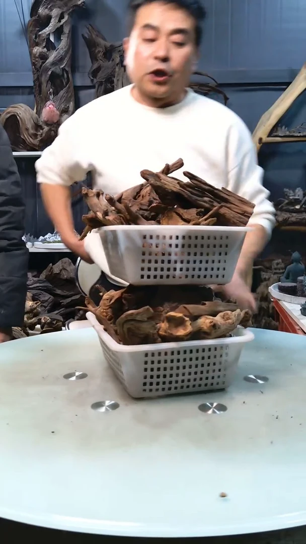 随机发货一筐边角料9.5