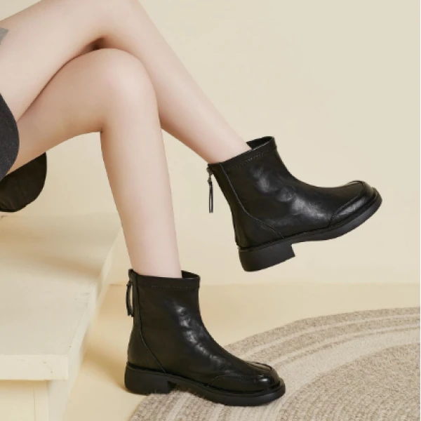 80066新款后拉链圆头舒适百搭软底时尚休闲马丁靴