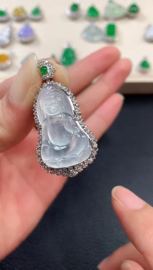 【闪购商品】翡翠吊坠(不含链)18K金镶嵌b147