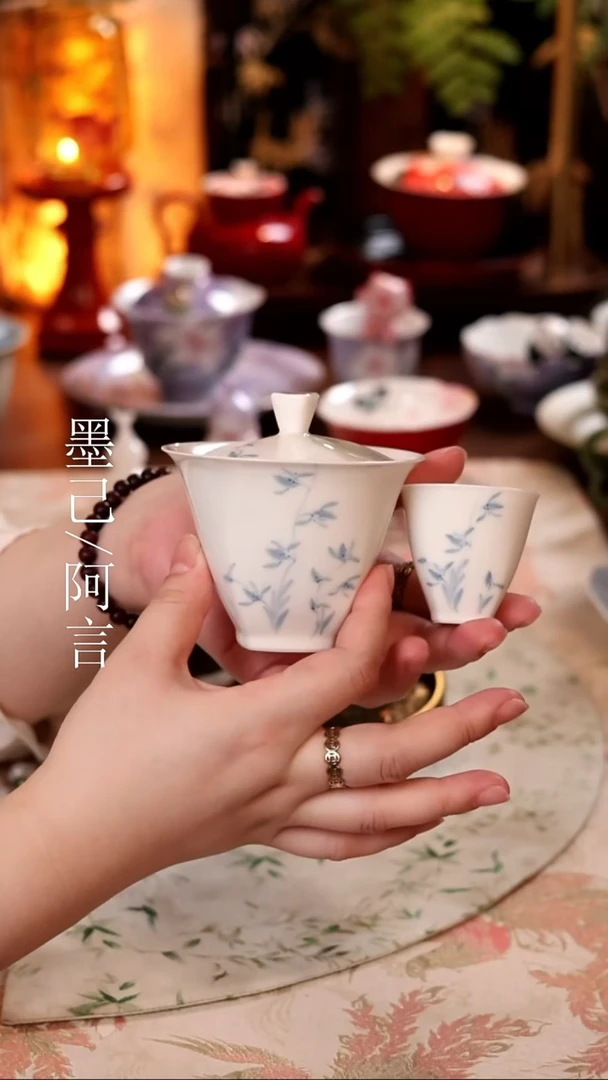 有方蝴蝶兰一碗一杯