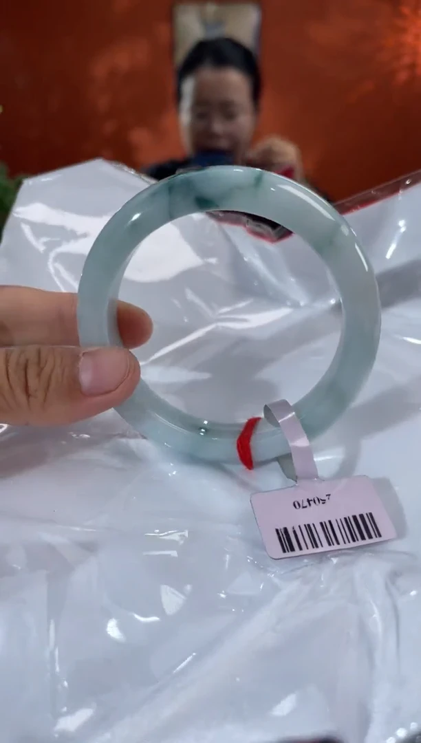 未镶嵌手镯翡翠翡翠手镯