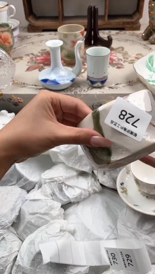 瓷片小**?H         728