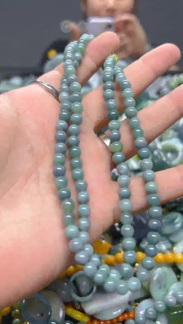 翡翠未镶嵌颈饰5mm/M/翡翠A货,1件也是批发价