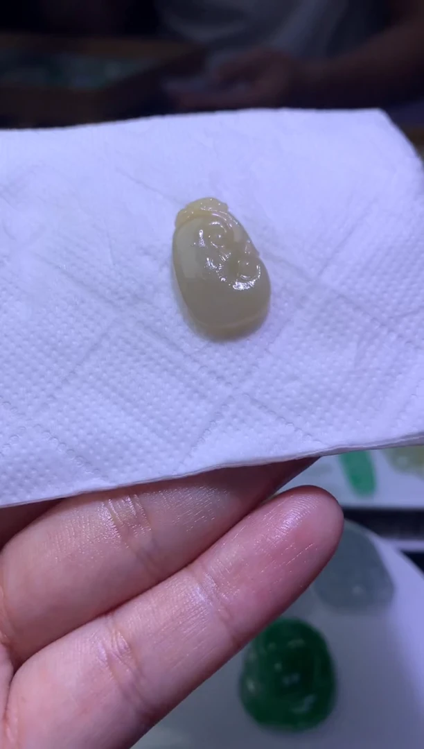 未镶嵌定制翡翠毛货