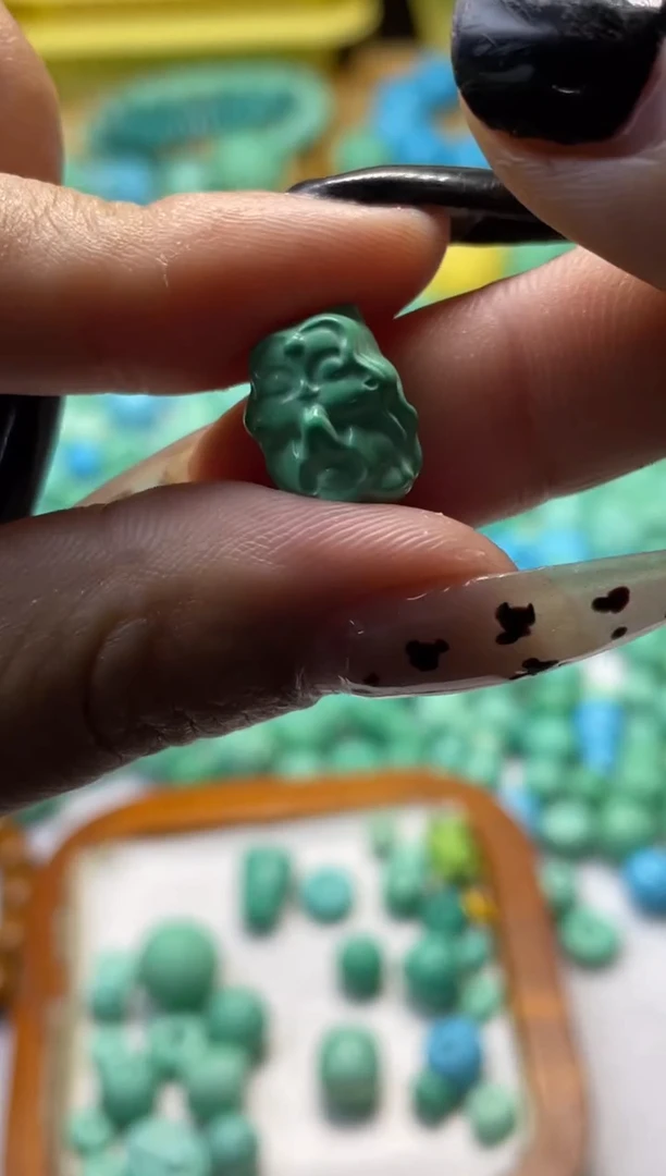 无非金属绿色仙狐