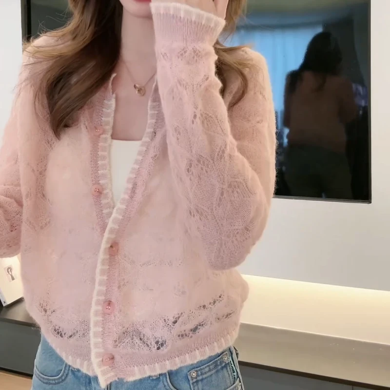洋气女人味镂空毛衣温柔减龄显白长袖针织开衫LK2501402