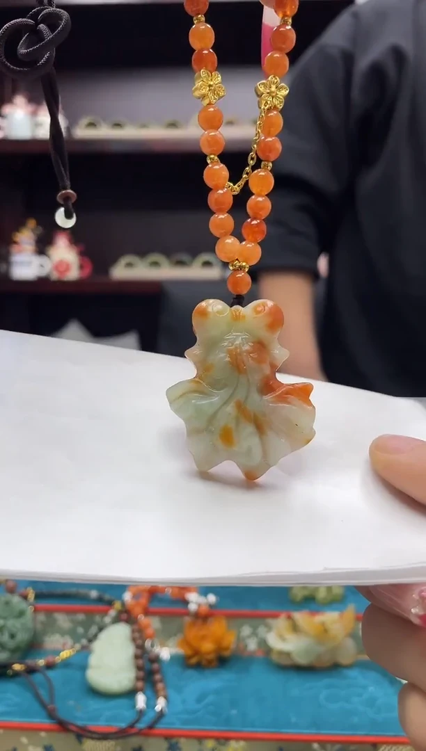 未镶嵌岫玉吊坠·