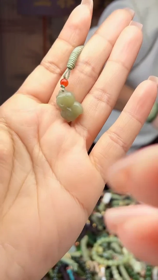 颈饰未镶嵌和田玉多样性发货拍一发一