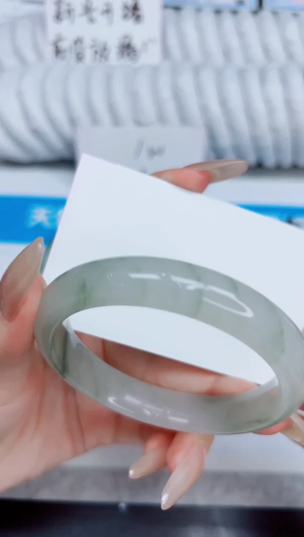 未镶嵌手镯石英质玉101/58.2