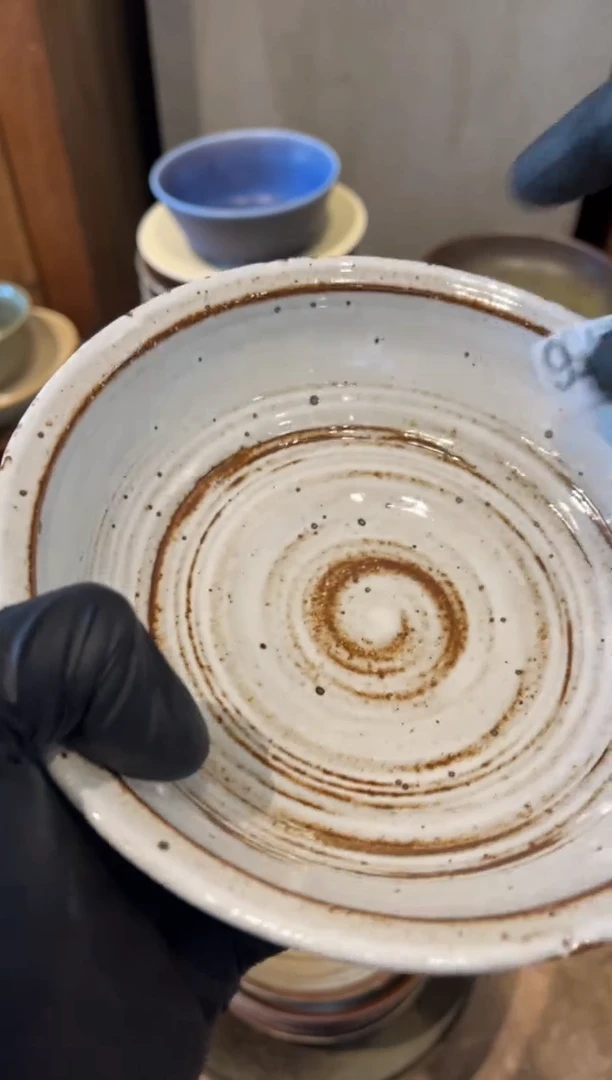 【闪购商品】瓷片376微瑕白麻点刷釉圆口碗