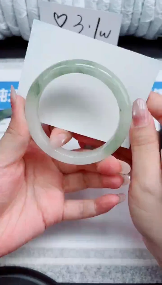 石英质玉手镯未镶嵌145-58