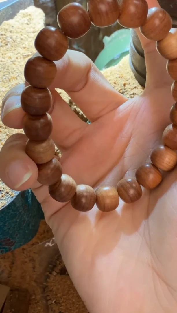 檀香木其他9x10黑肉虎皮纹单圈