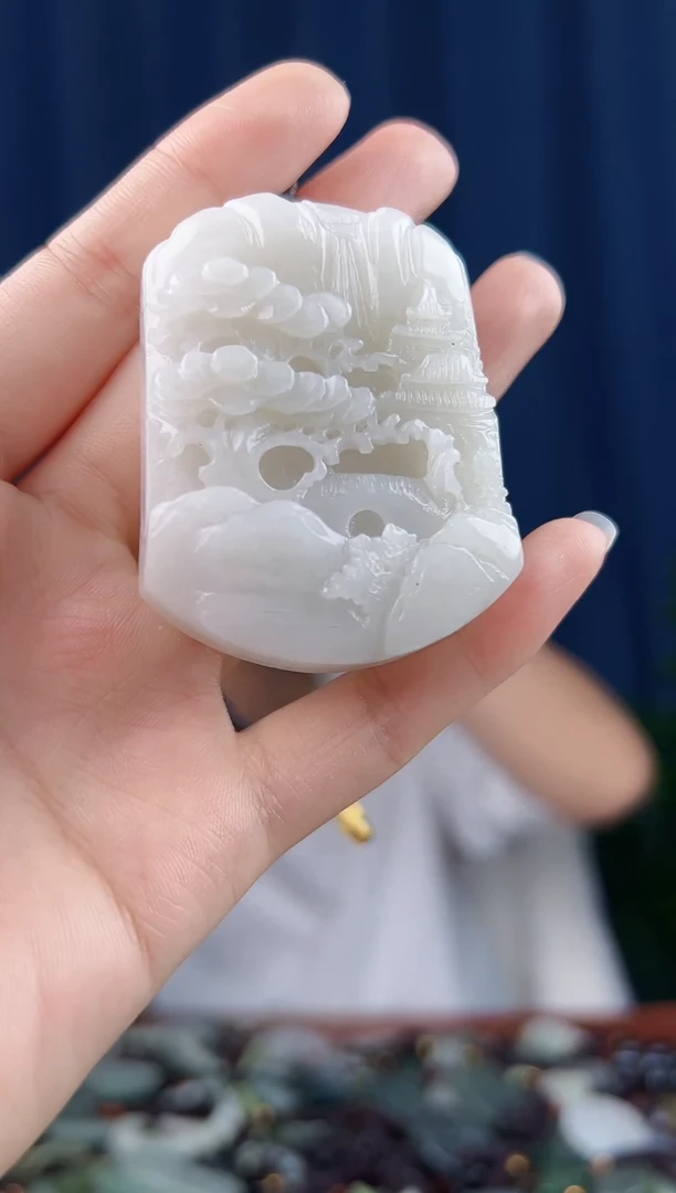 未镶嵌和田玉挂件拍一发一，多样性发货