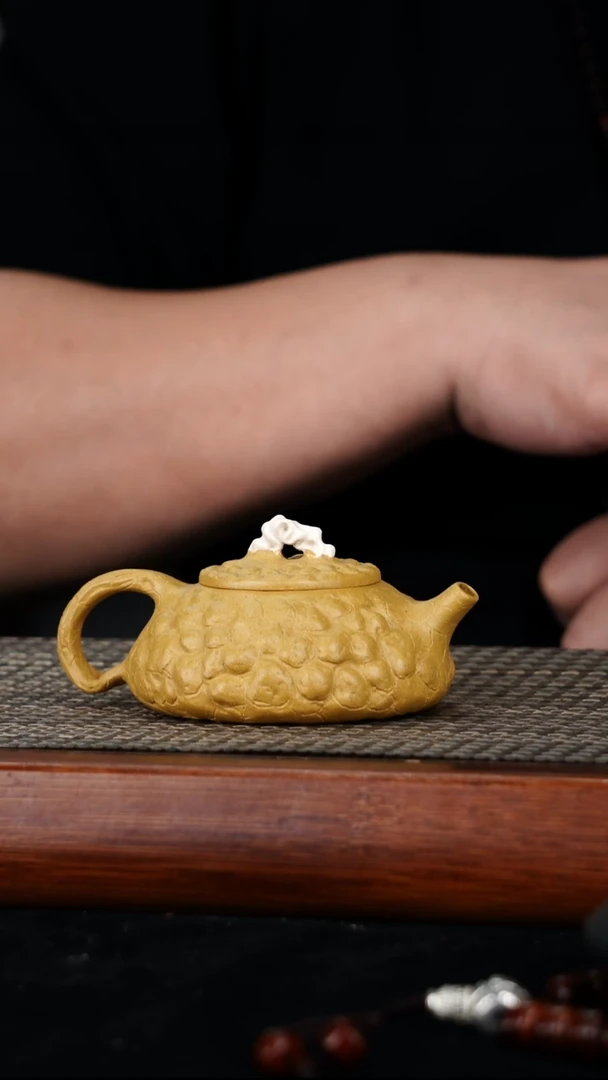 茶壶紫砂原矿黄段泥太湖石供春150cc
