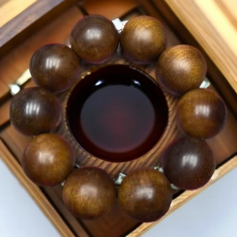 B368香港昆仑梅格沉香25mm