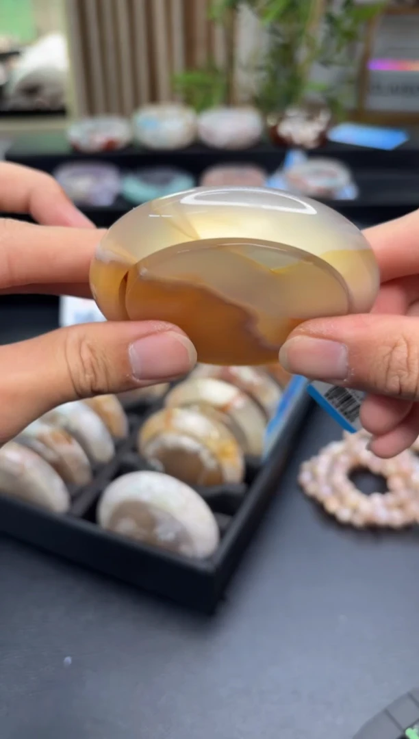 【闪购商品】石英质玉手镯未镶嵌C402(61圈赠送镯心)