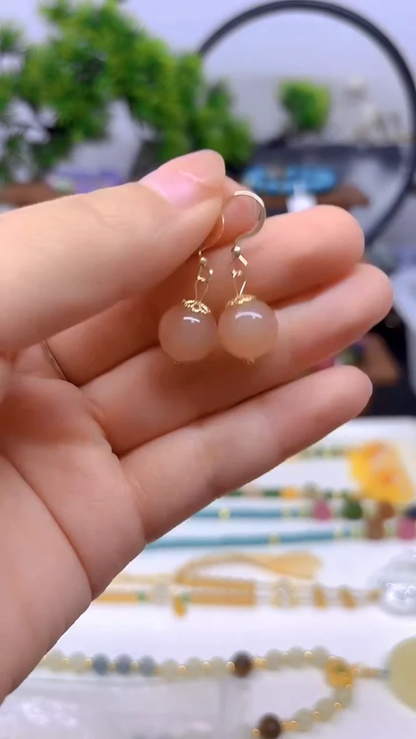 和田玉14K金镶嵌耳饰E672