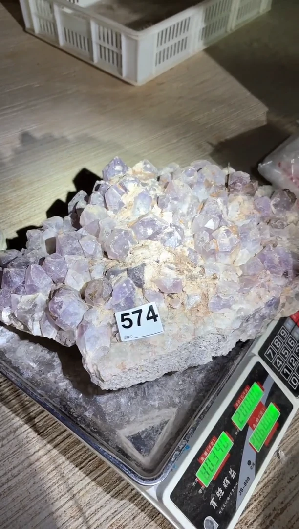 未镶嵌水晶大型摆件（非配饰）水晶 574