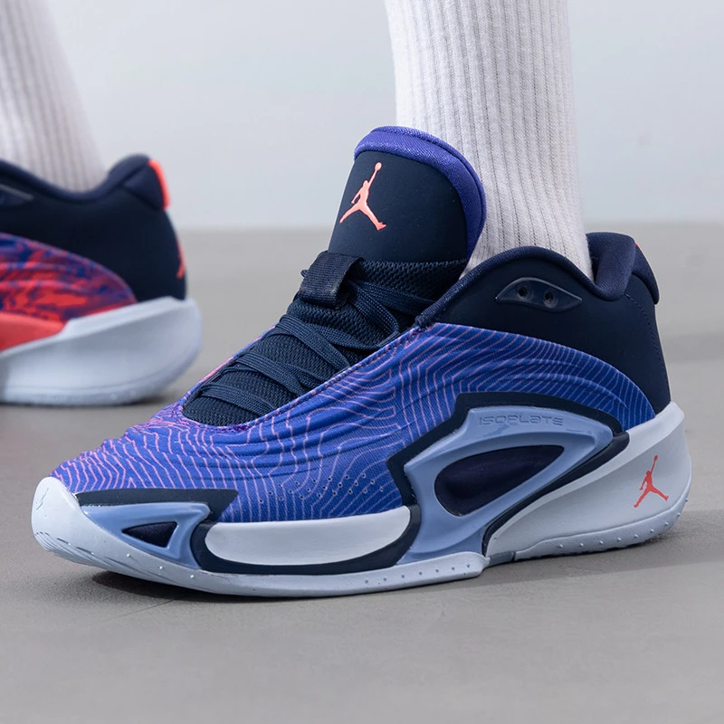 Nike耐克篮球鞋男2025新款JORDAN LUKA 3 PF缓震运动休闲鞋FQ1285