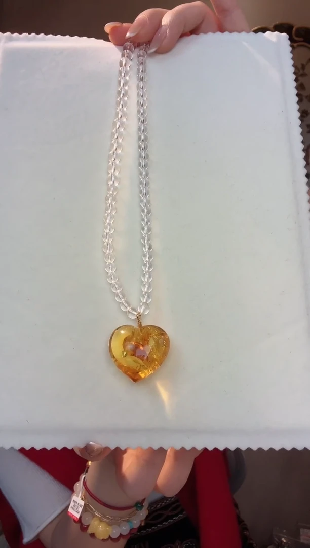 【闪购商品】水晶颈饰未镶嵌白水晶琥珀爱心吊坠