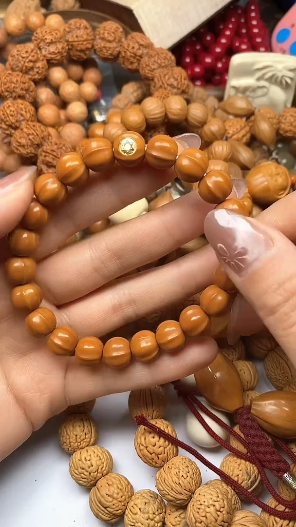 【闪购商品】猴头核桃吊坠猴头核桃