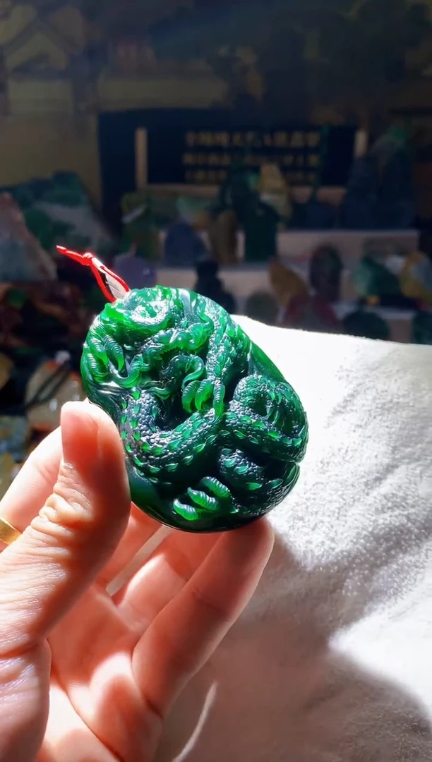 颈饰未镶嵌翡翠老**1天然A货翡翠