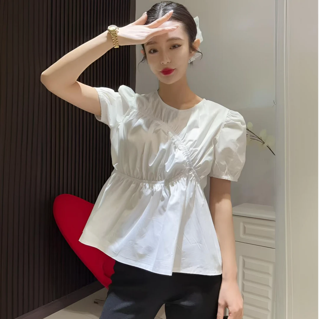 韩版泡泡袖减龄不规则褶皱荷叶摆蕾丝美背娃娃衫2168