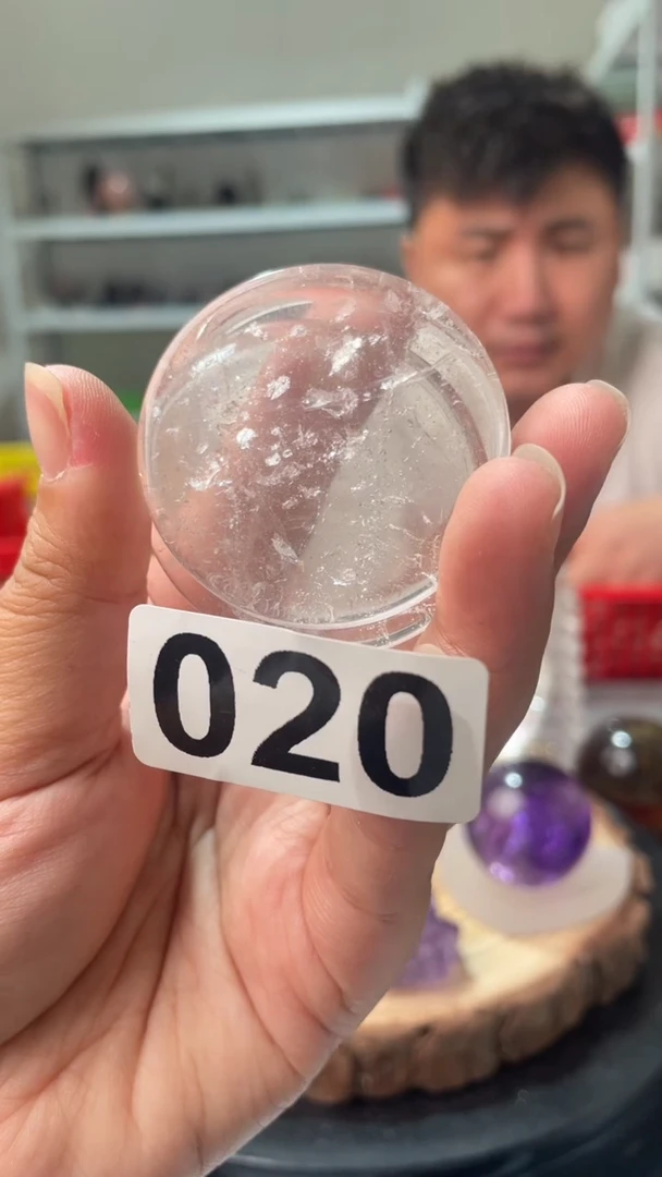 未镶嵌水晶大型摆件（非配饰）白水晶镯心多样性发其一020