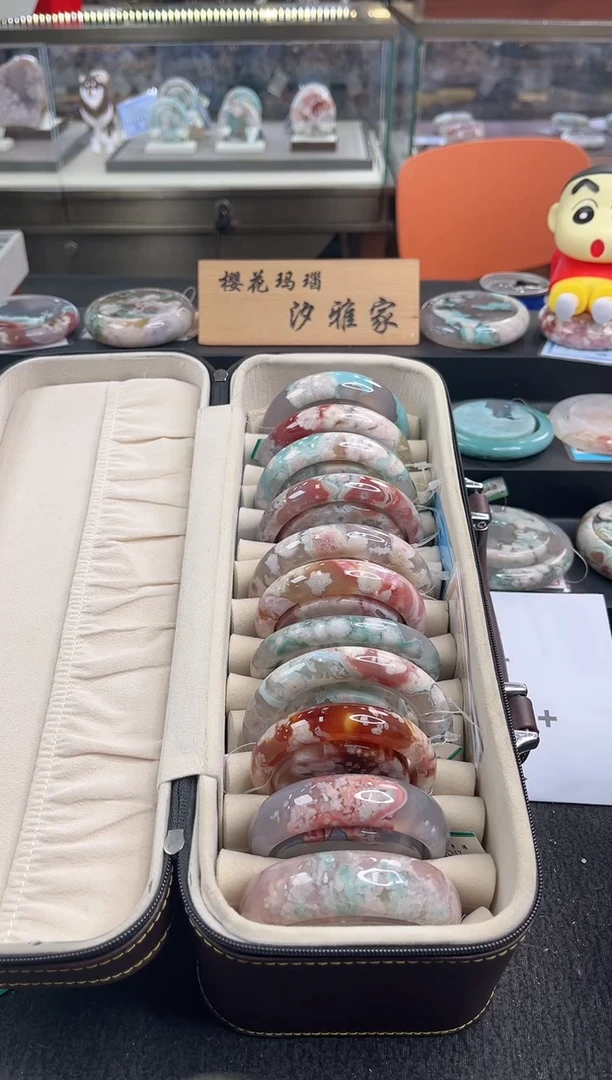 未镶嵌手镯石英质玉尘*丷圈口（赠品镯心）