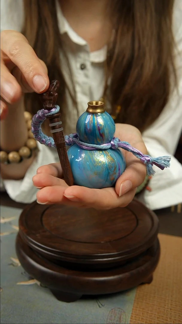 121号30ml左右非遗大漆酒葫芦