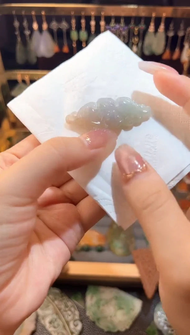 【闪购商品】定制翡翠未镶嵌翡翠