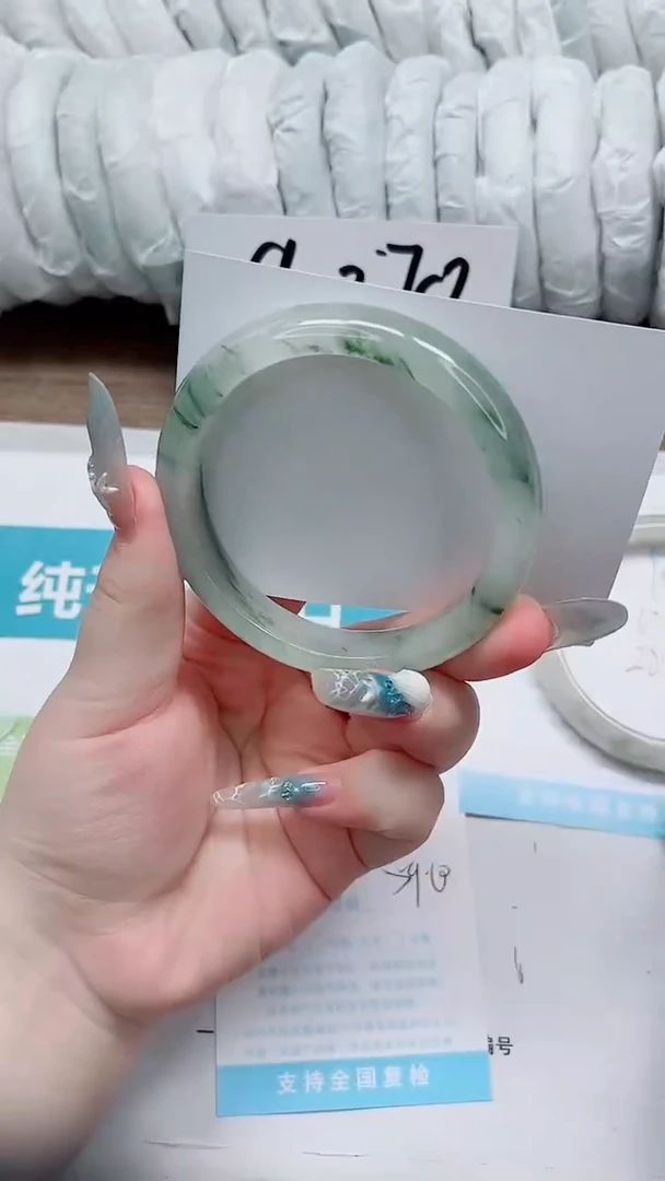 未镶嵌手镯石英质玉20-60.2