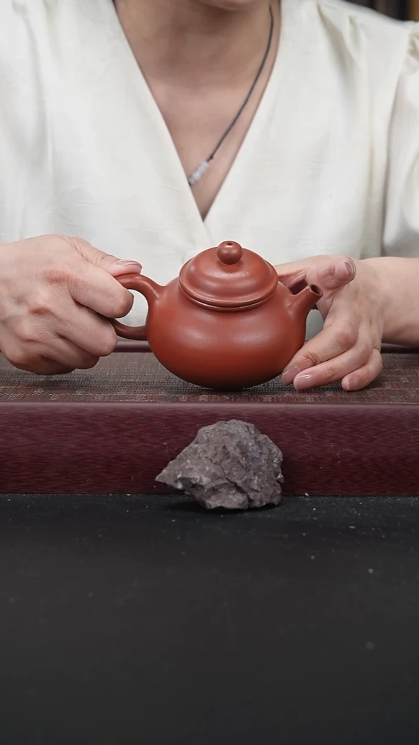 茶壶紫砂LCC红泥容天