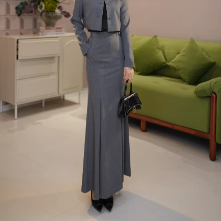 GIRDEAR/哥弟GIRDEAR/哥弟25新款套装显瘦包臀半身裙120043