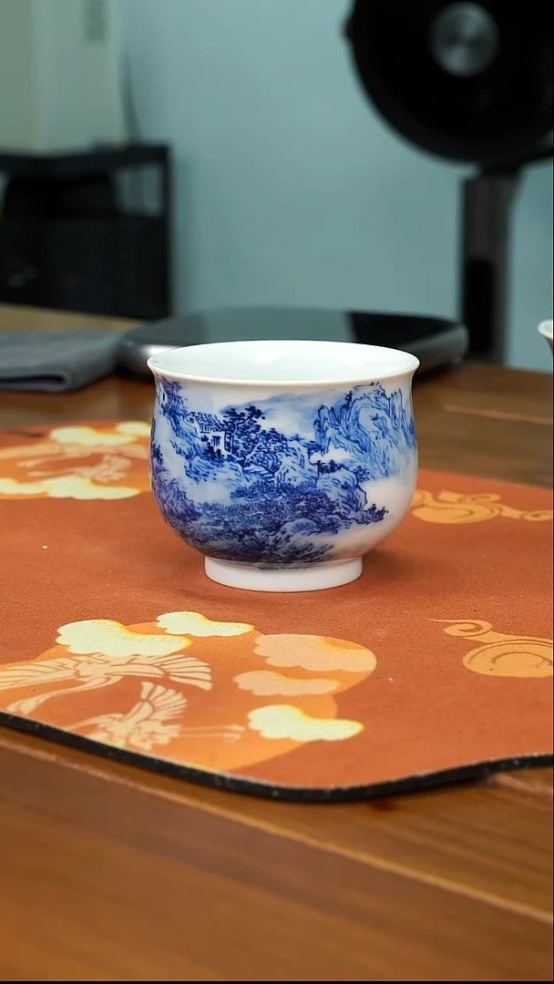 袁军手绘陶瓷主人杯