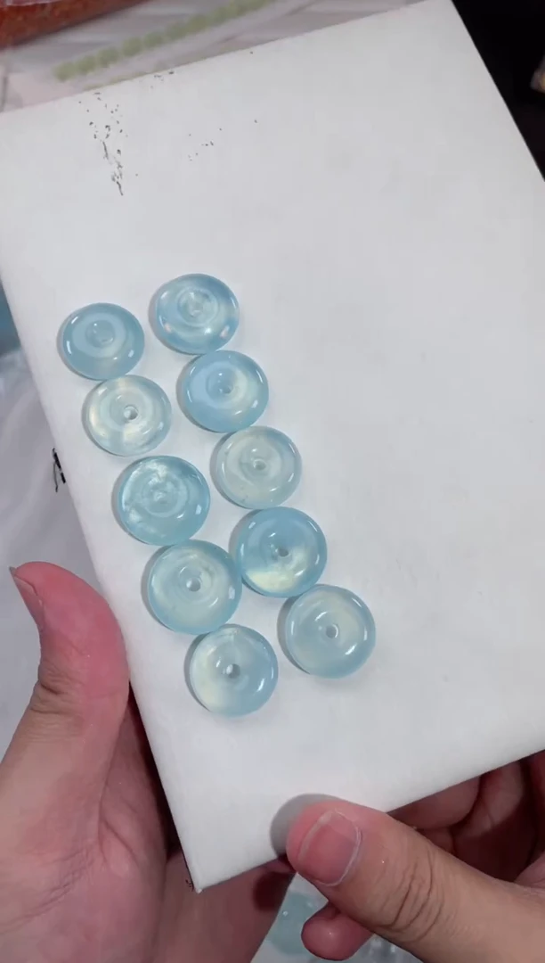 【闪购商品】水晶【H130】海蓝宝平安扣未镶嵌多样性随1颗