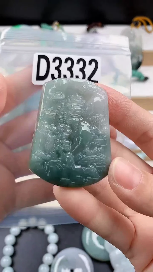 颈饰未镶嵌翡翠天然翡翠吊坠挂件