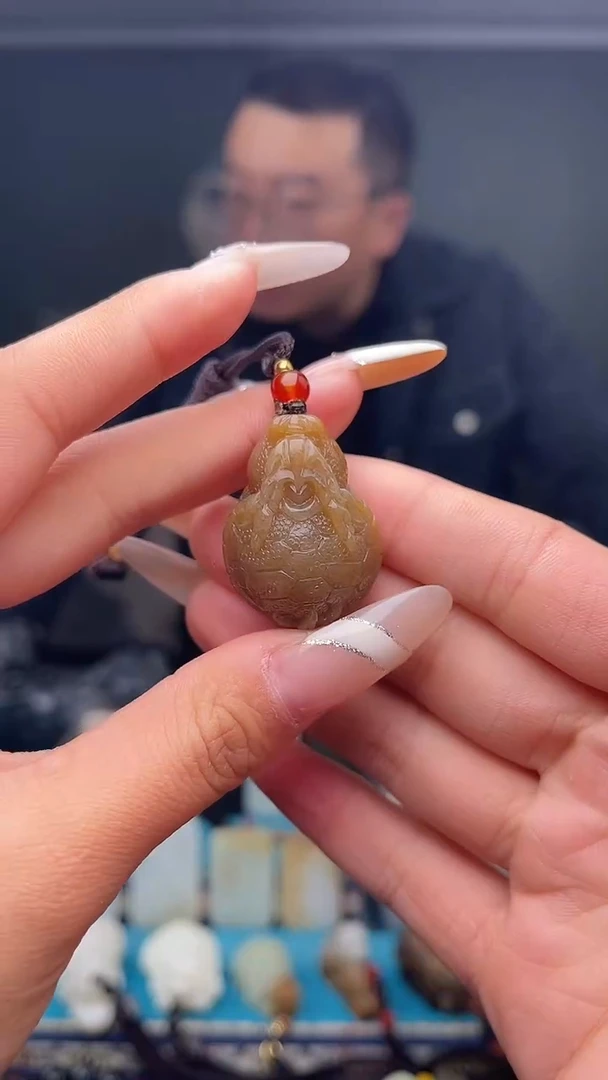 未镶嵌和田玉挂件1