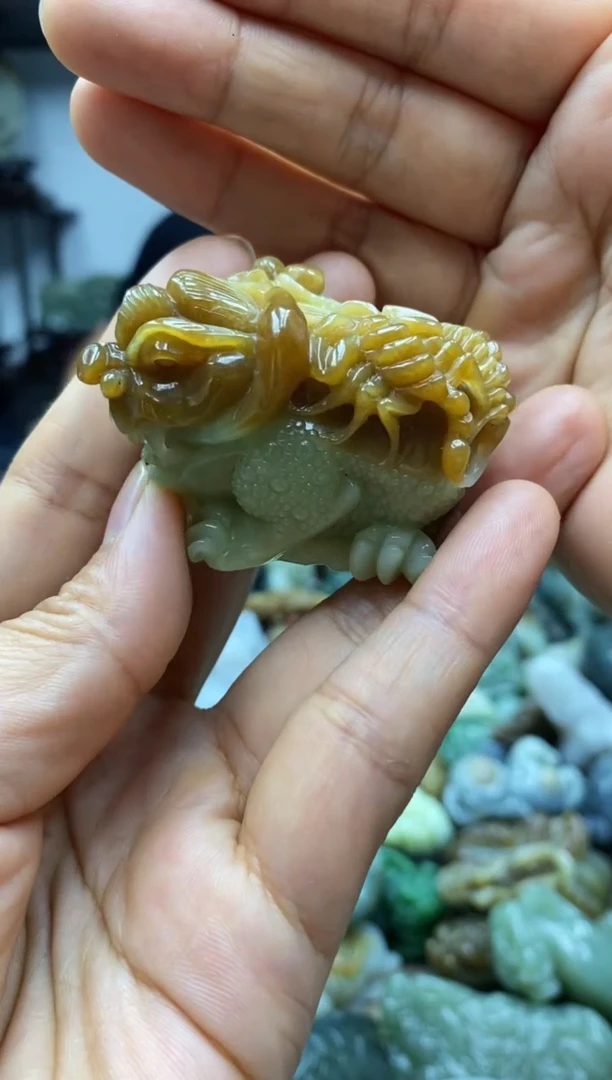 和田玉未镶嵌把件1