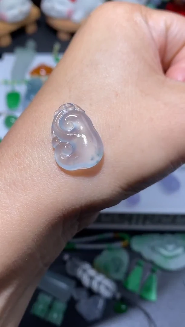 未镶嵌定制翡翠如意19.9*13.8*4.1