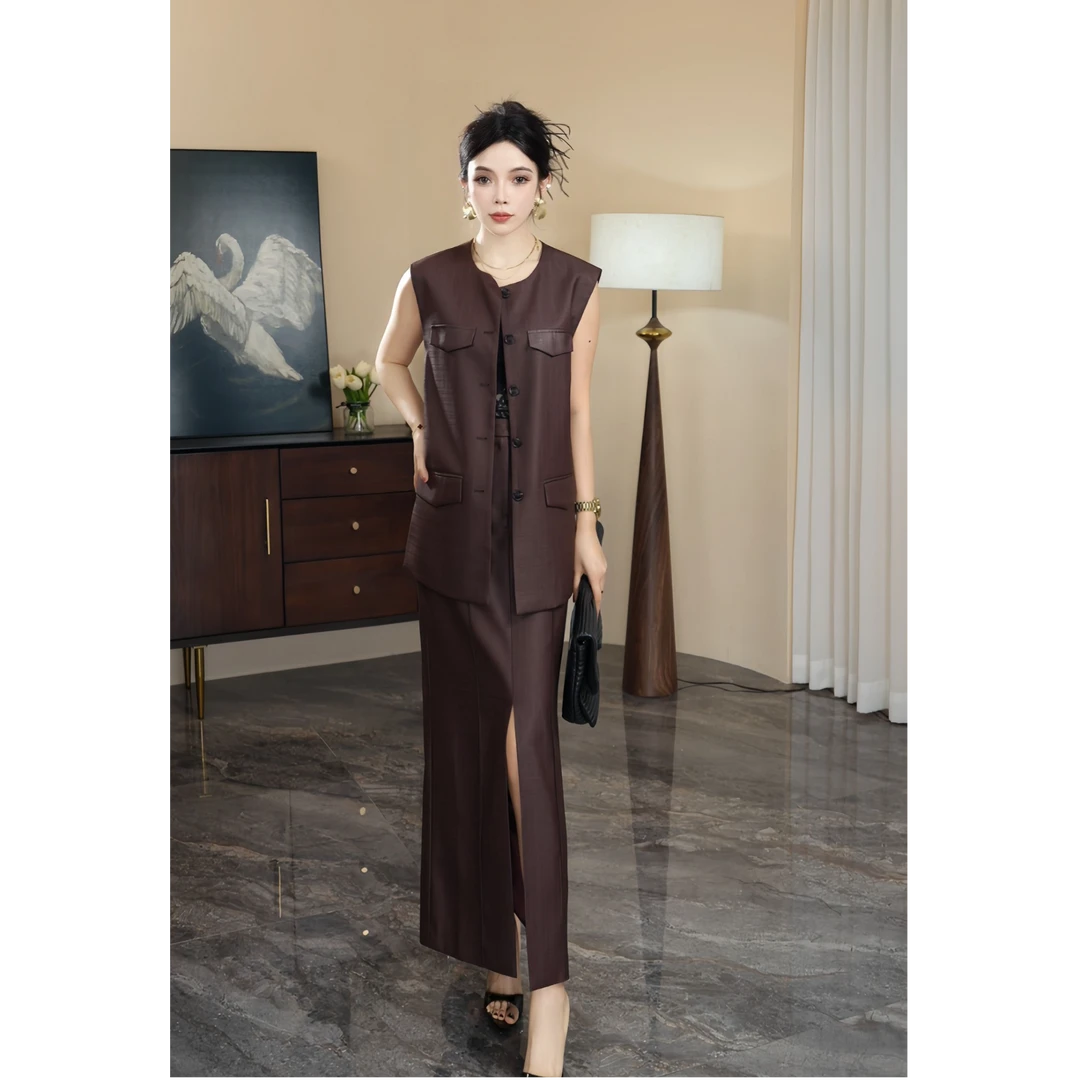 港风复古时尚套装高级感咖色背心外套真丝打底衫半裙三件套