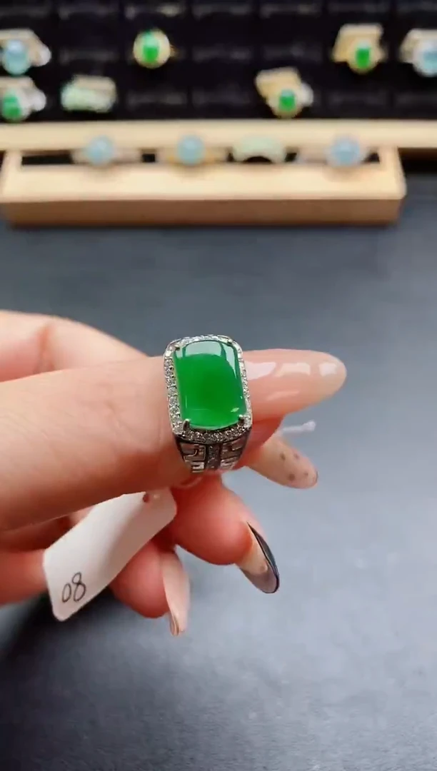 银S925镶嵌戒指翡翠1