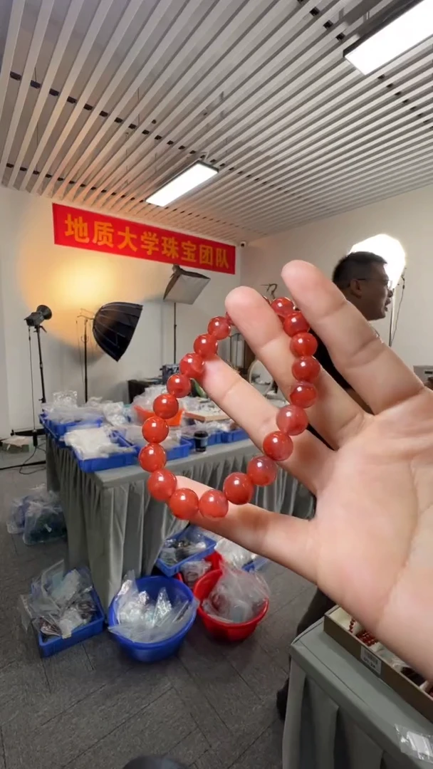 未镶嵌手串南红玛瑙南红玛瑙圆珠约9-10mm手串