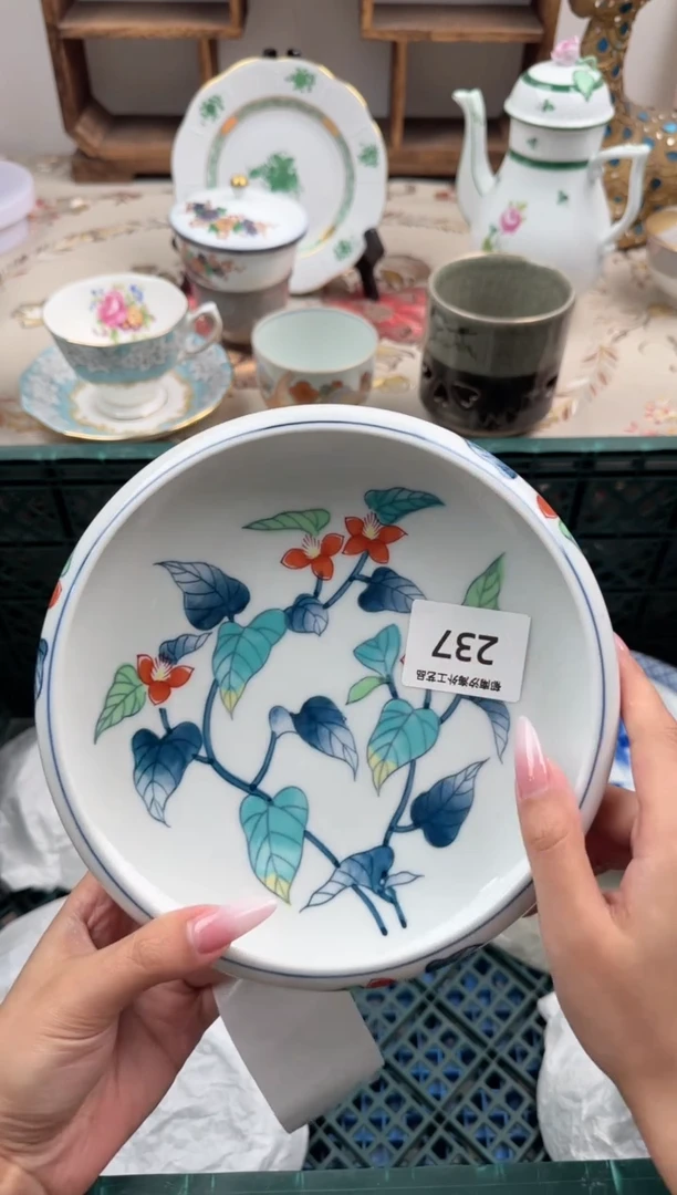 瓷片f****iX       237