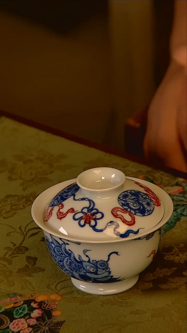 杯手工手绘杯杯很美丽