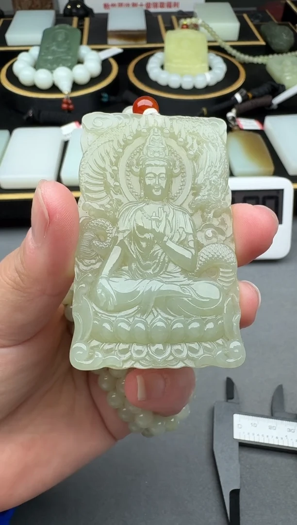 颈饰未镶嵌和田玉4