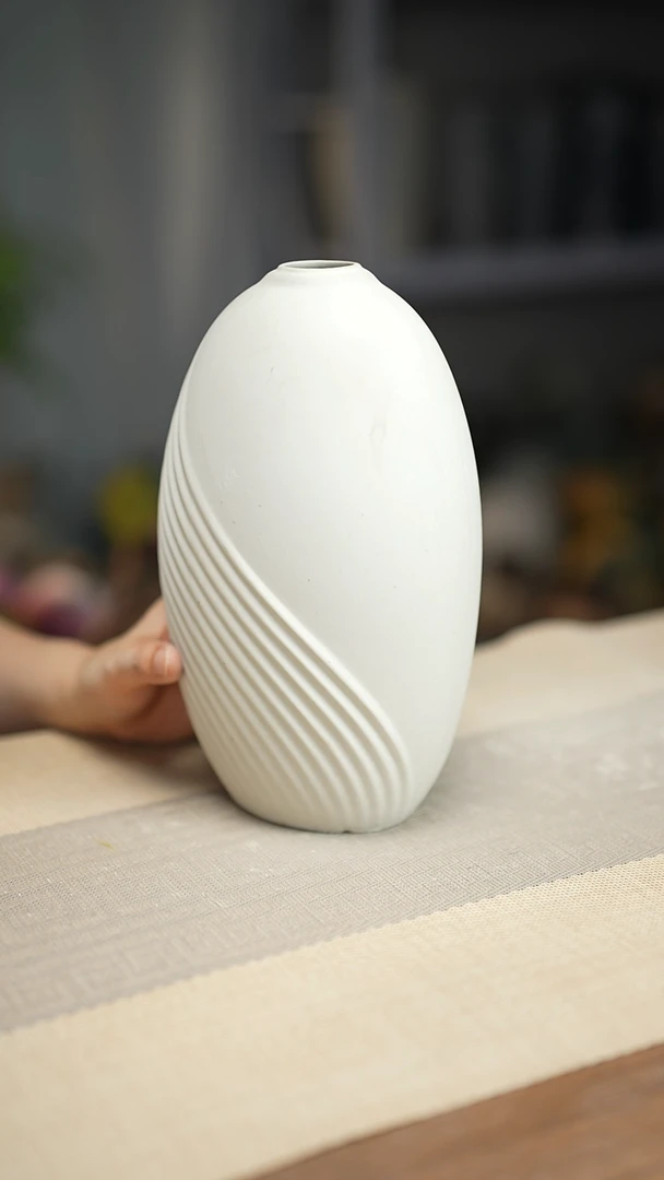 花器斜纹水滴高26