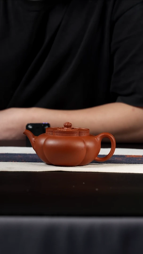 茶壶紫砂生料朱泥海棠200cc